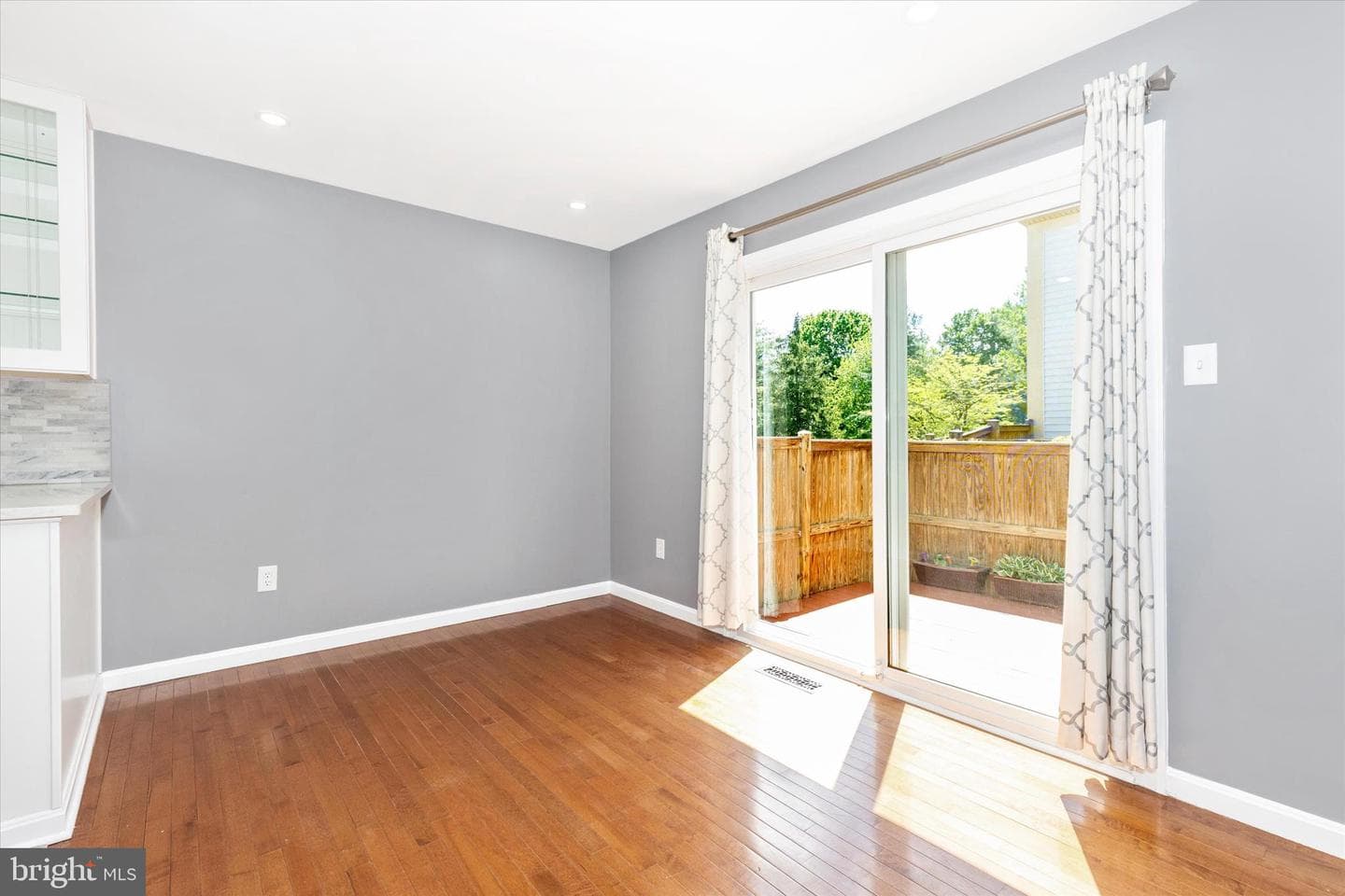 2604 Ashmont Terrace photo 10