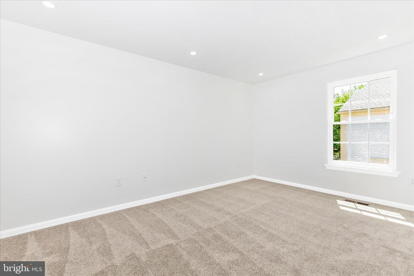 2604 Ashmont Terrace photo 13