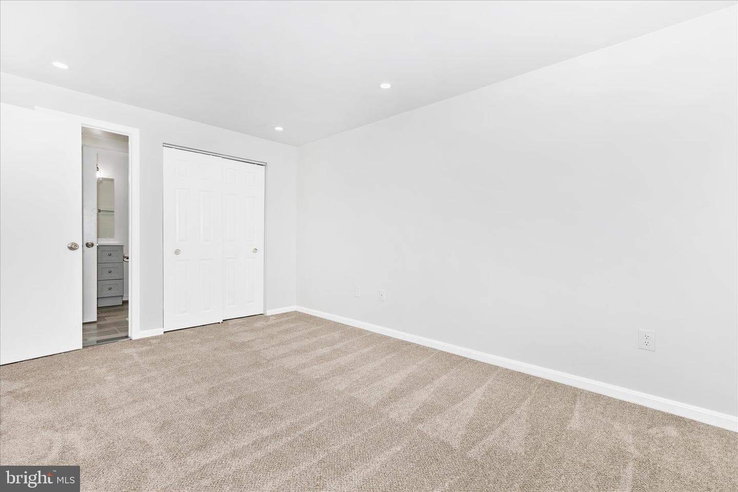 2604 Ashmont Terrace photo 17
