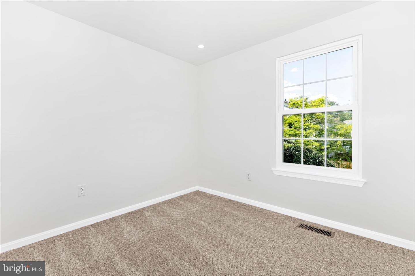 2604 Ashmont Terrace photo 18