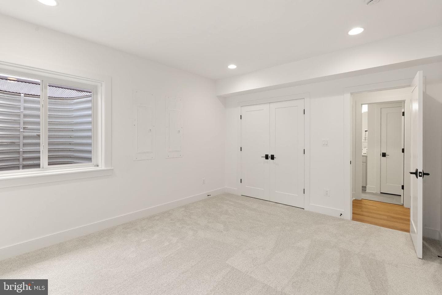 7215 Barnett Road photo 38