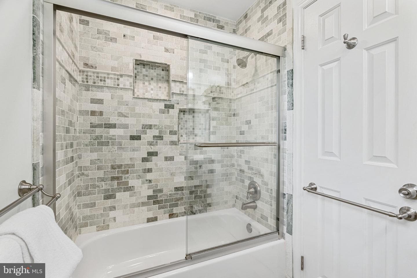 12400 Triple Crown Road photo 24