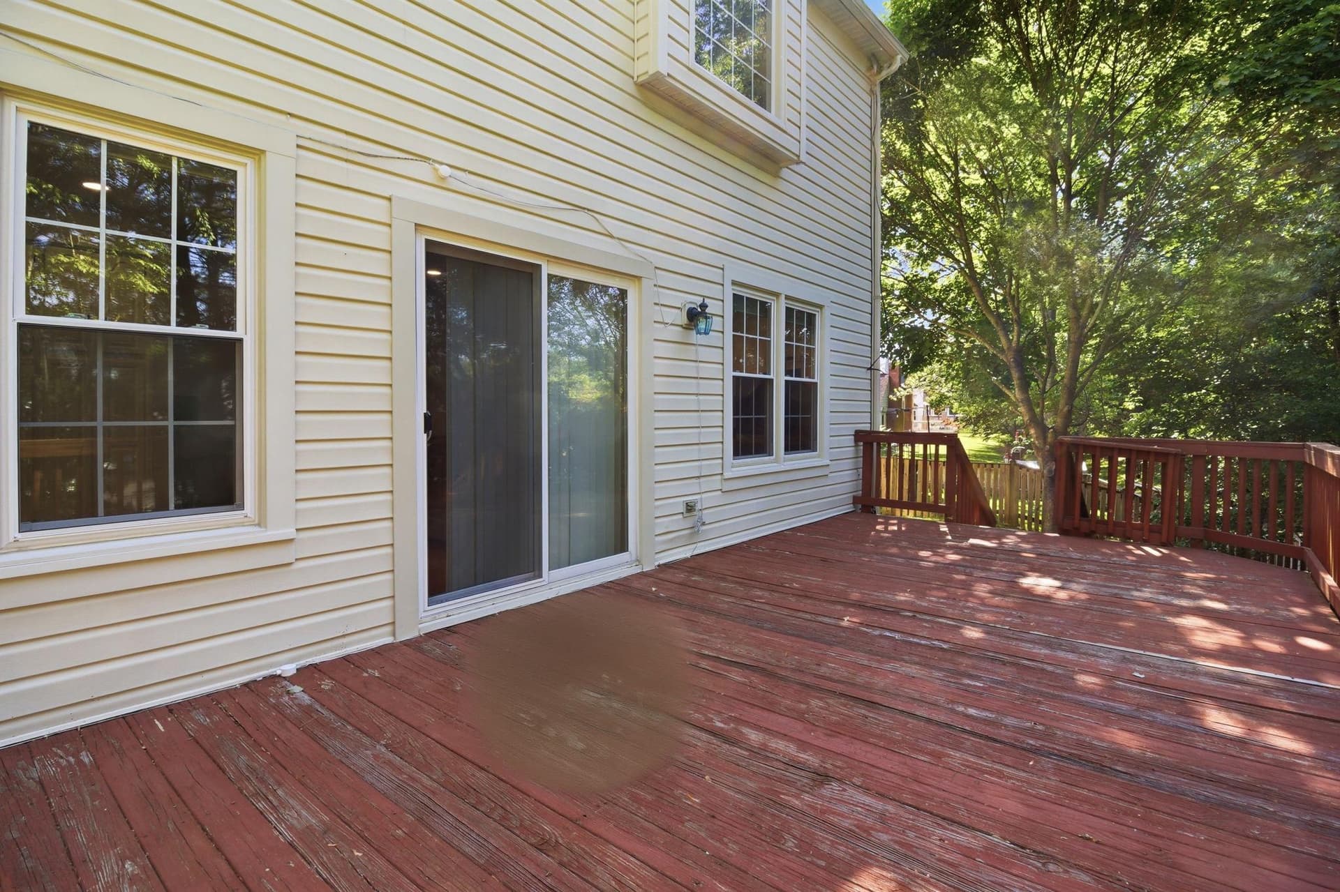 124 Englefield Drive photo 40