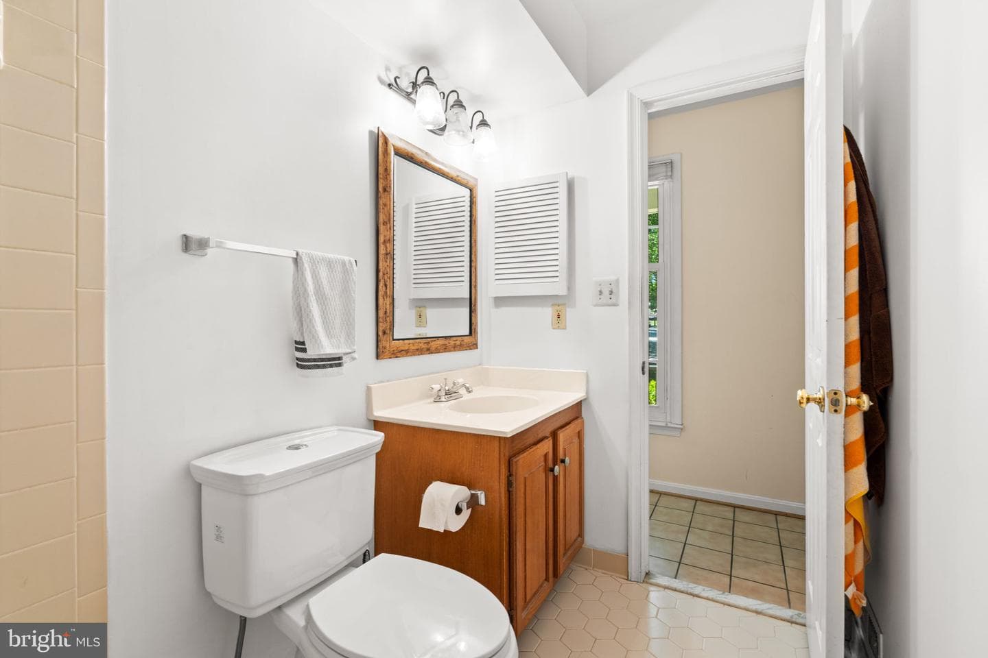 8316 Frontwell Circle photo 24