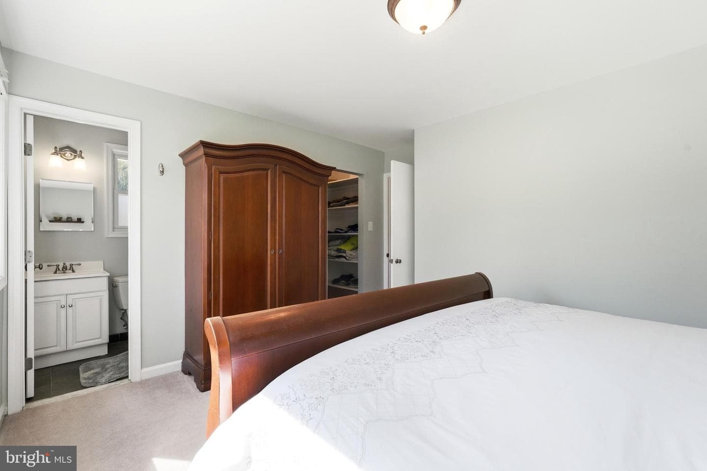 2405 Lillian Drive photo 17
