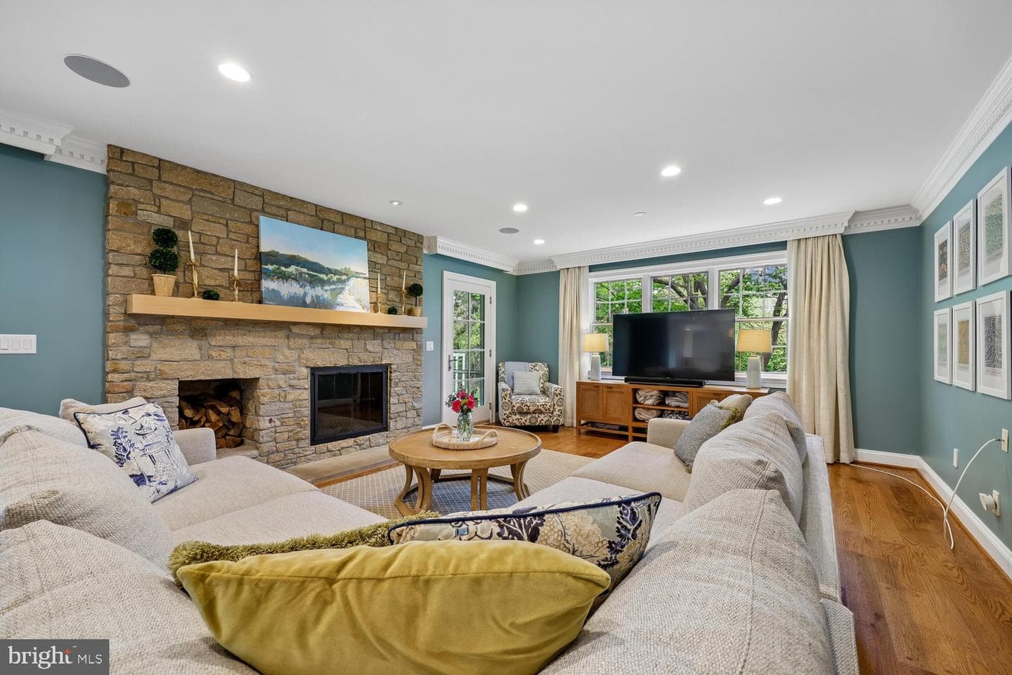 13580 Stonebarn Lane photo 32