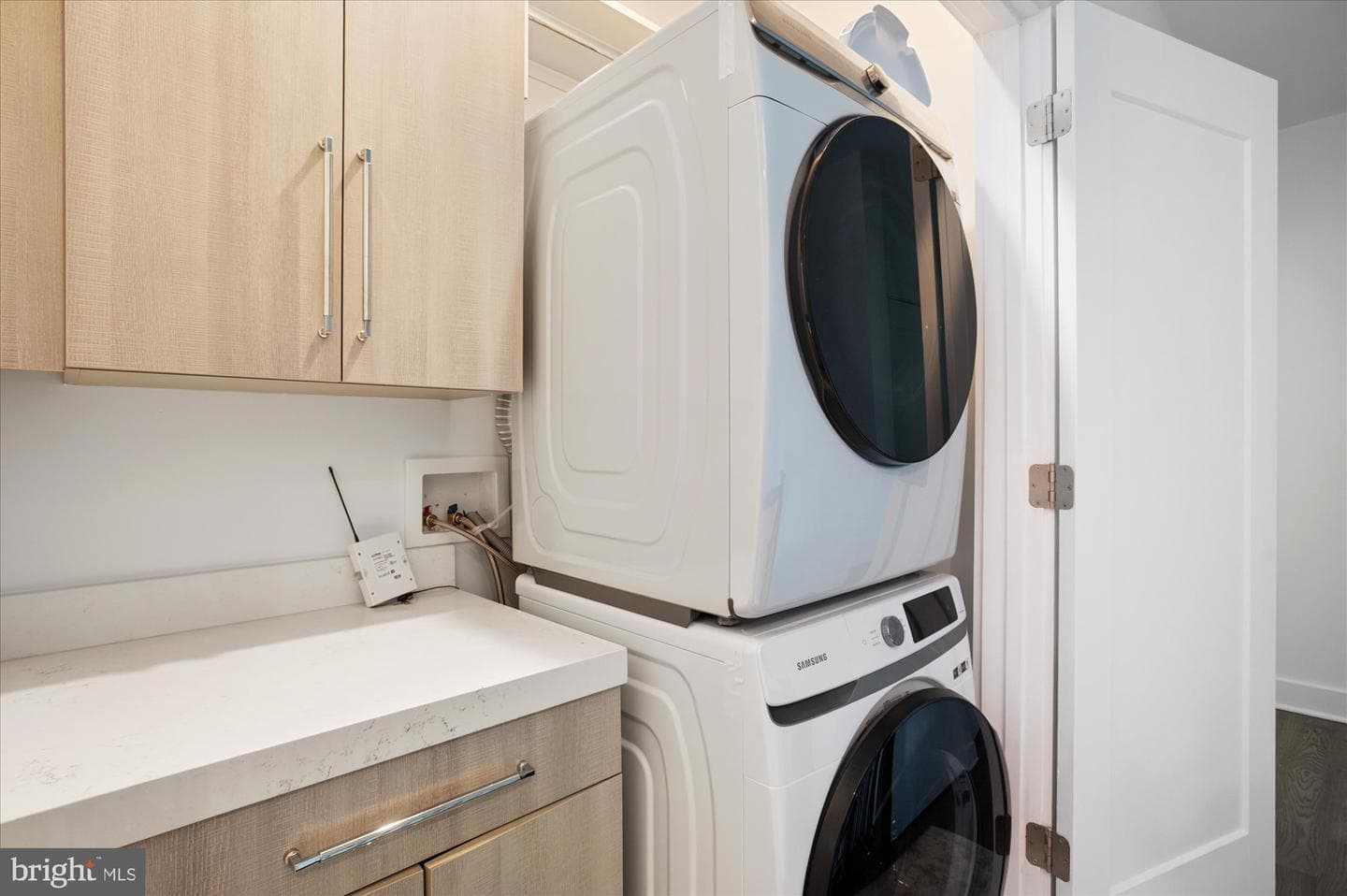 8165 River Road photo 28
