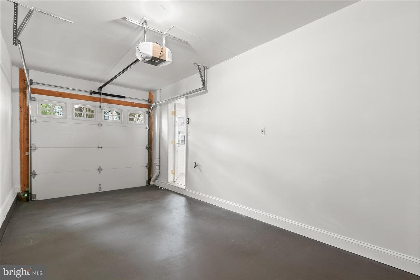13523 Hamlet Square Court photo 34