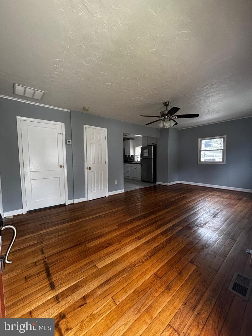 10406 Julep Avenue photo 11