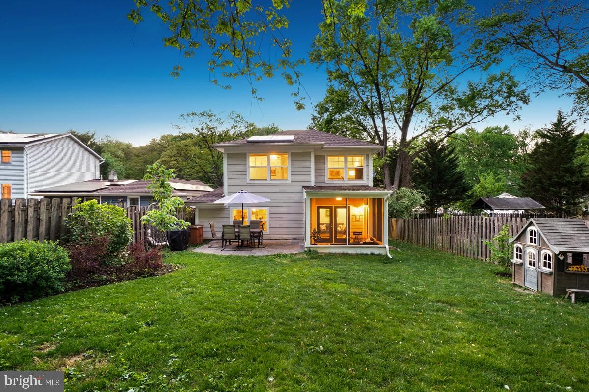 6425 4th Avenue photo 35