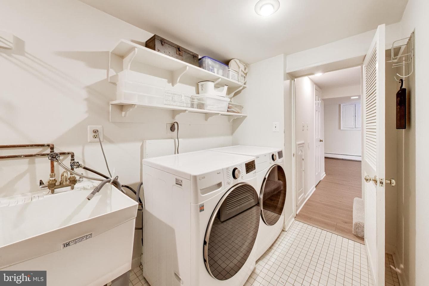 4118 Woodbine Street photo 51