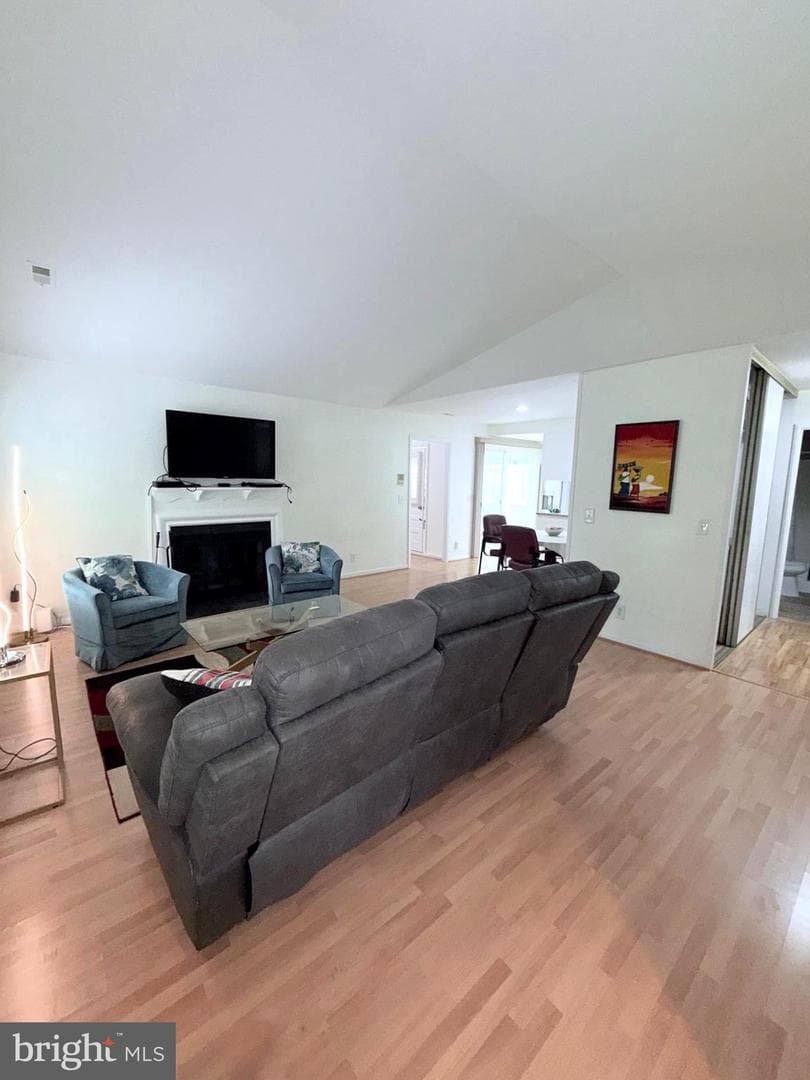 3526 Fiske Terrace #115-B photo 10