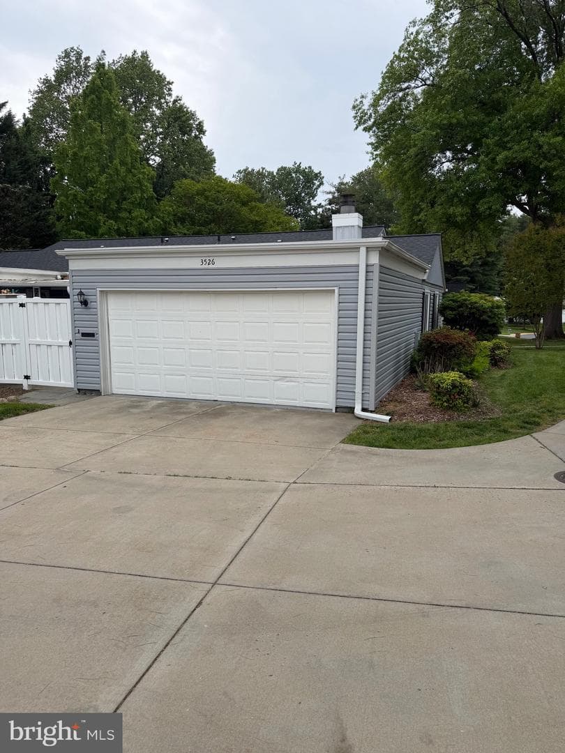 3526 Fiske Terrace #115-B photo 3