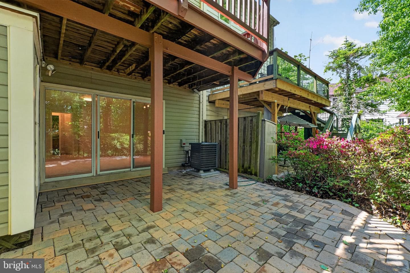 20202 Waterside Drive photo 27