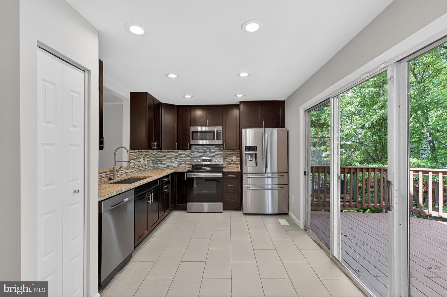 20202 Waterside Drive photo 7