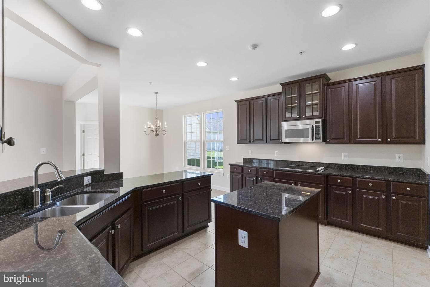 23037 Spicebush Drive photo 18