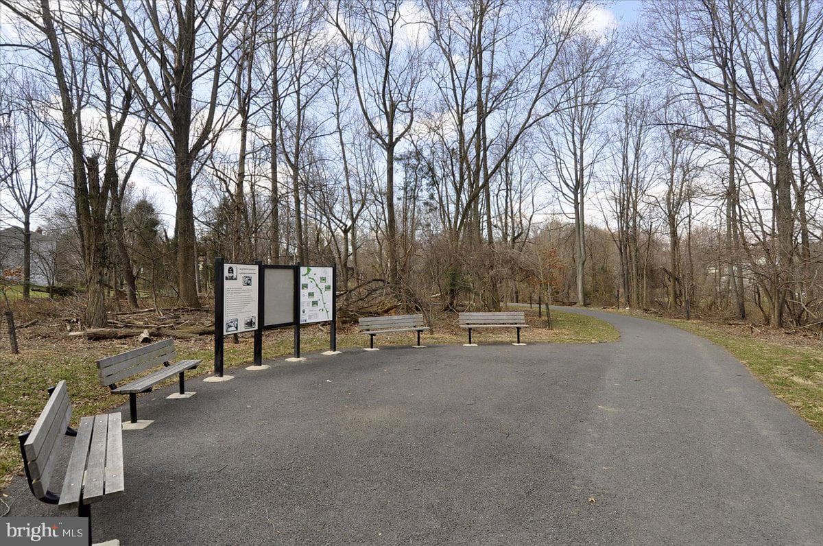 2105 Walking Crest Court photo 58