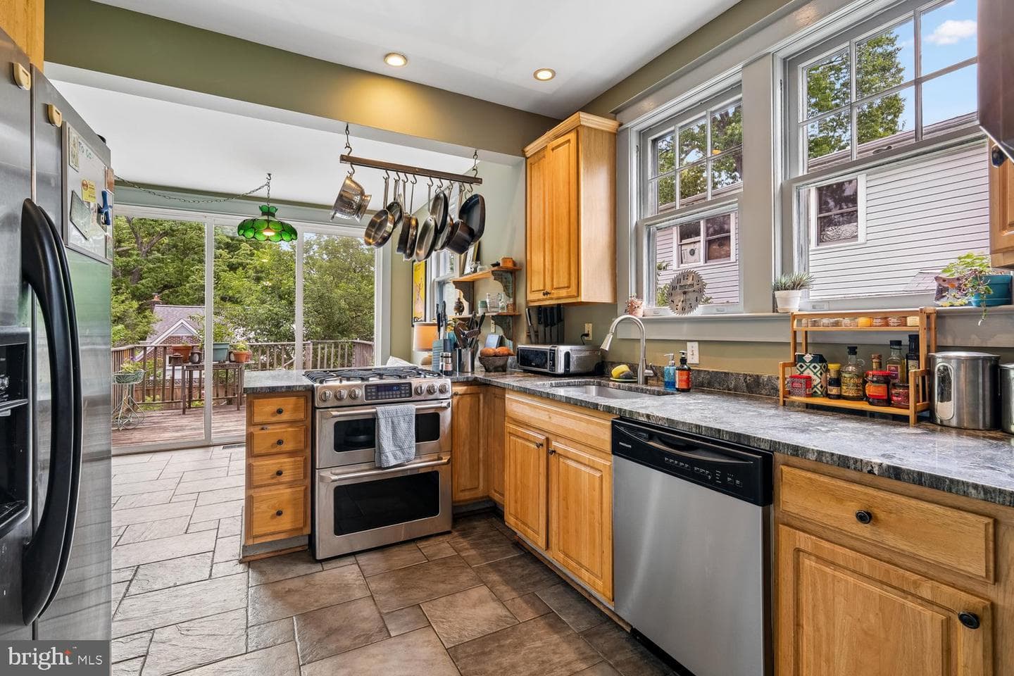 254 Park Avenue photo 19