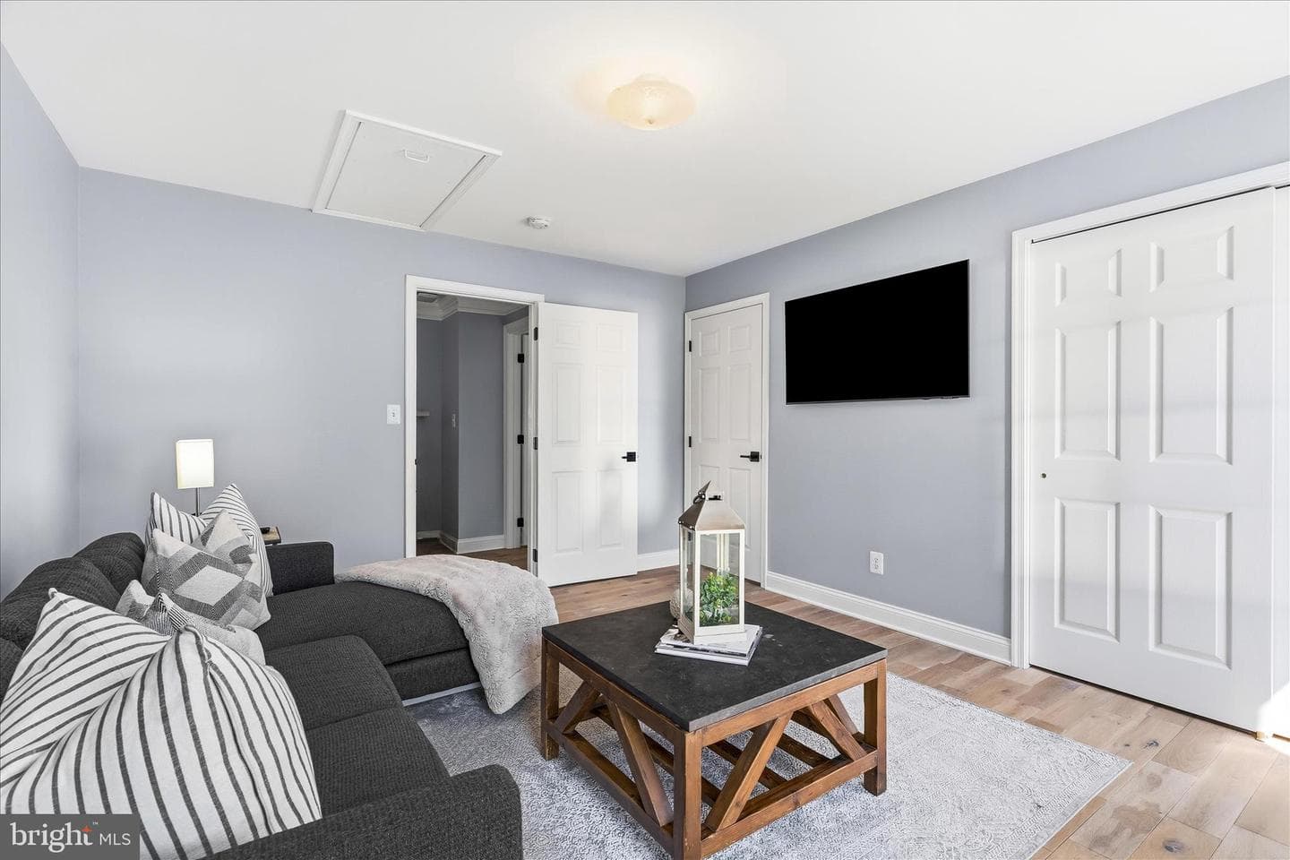 10107 Daphney House Way photo 45