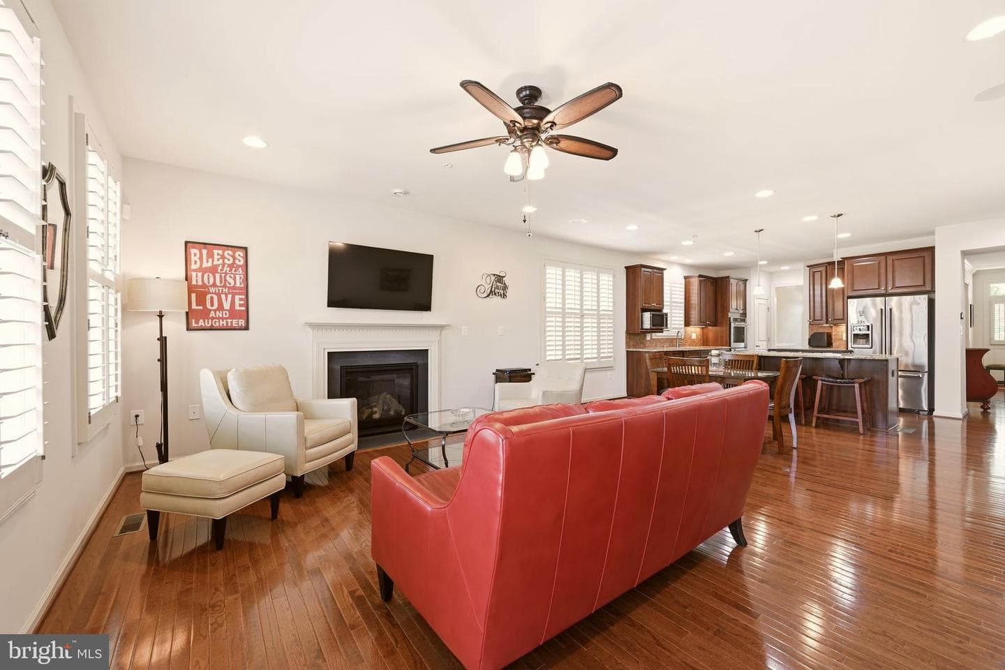 1104 Sweetbay Place photo 9