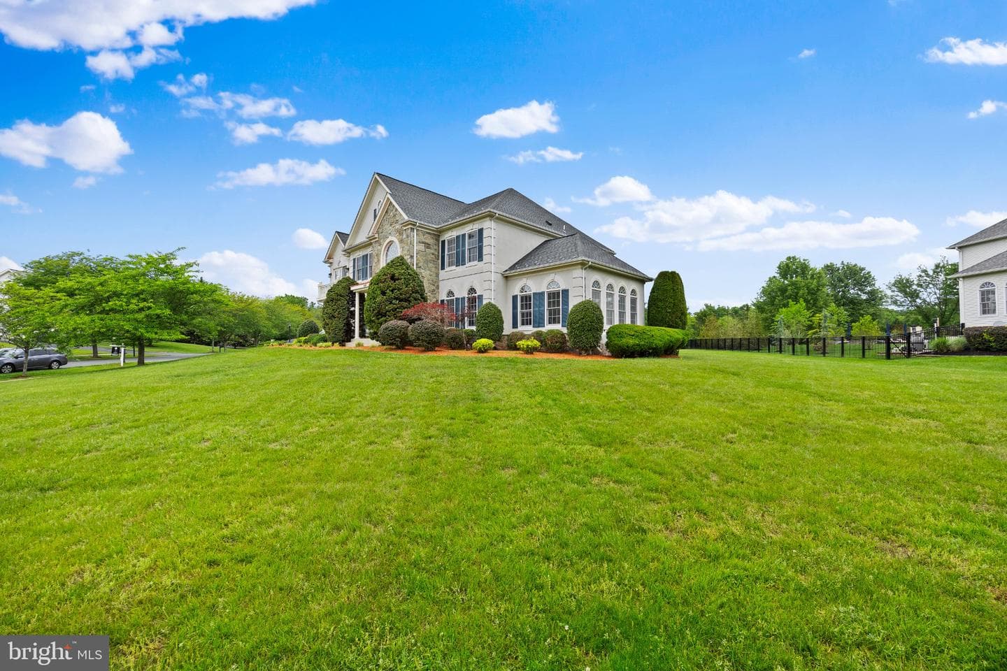 401 Calloway Ct photo 8