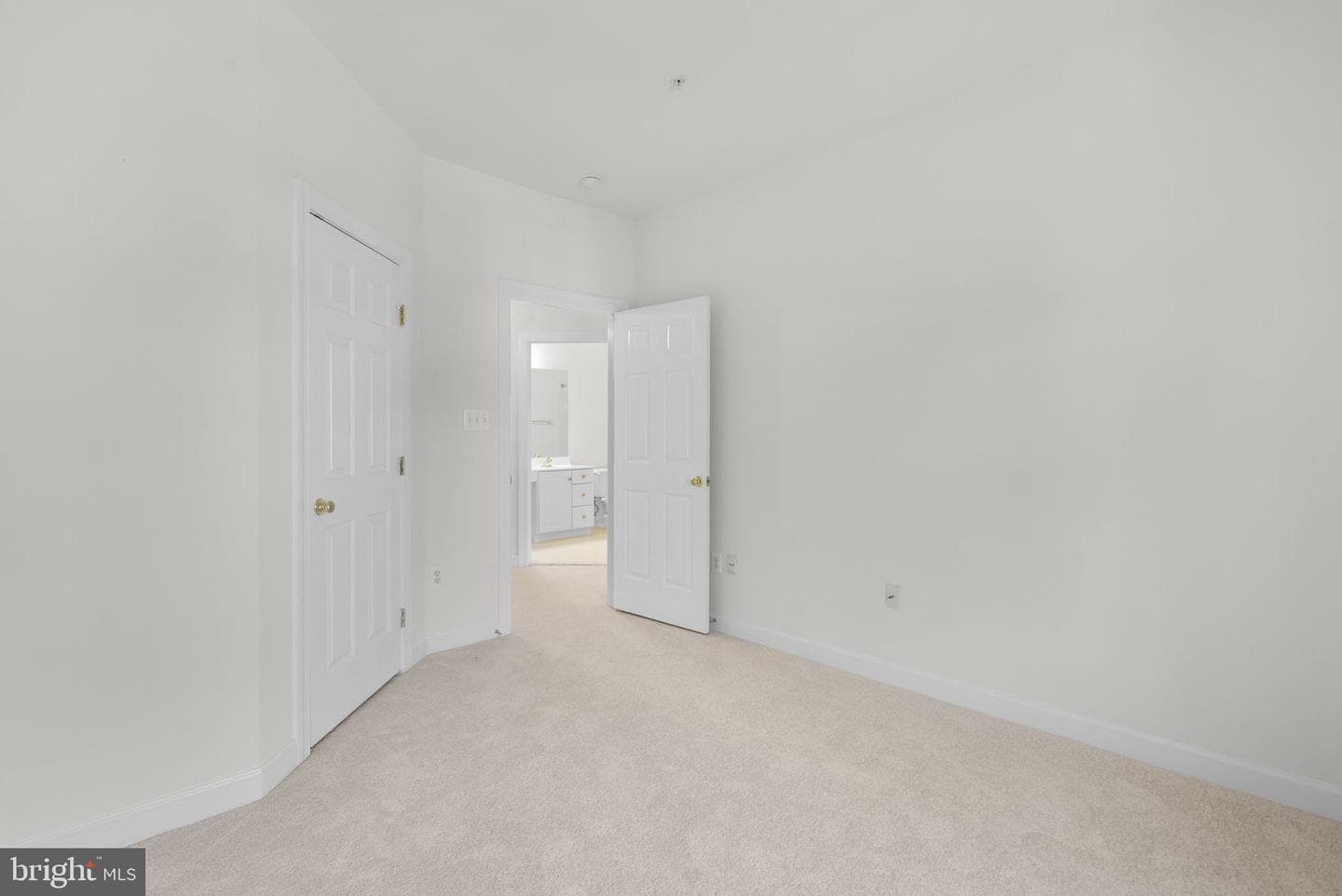 10 Rockingham Court photo 28