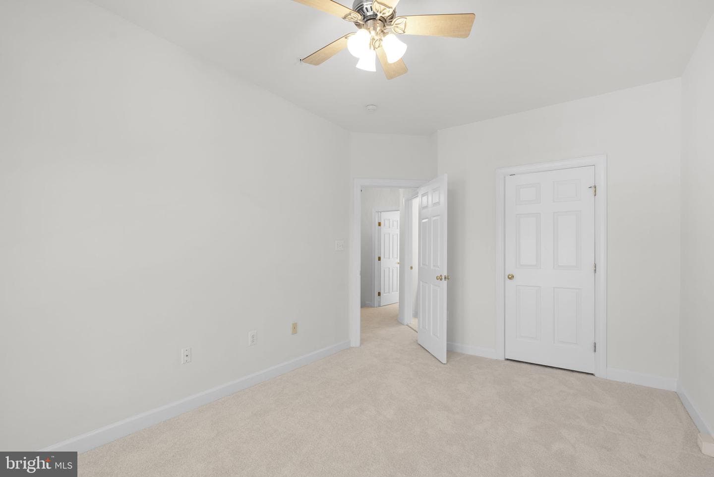 10 Rockingham Court photo 30