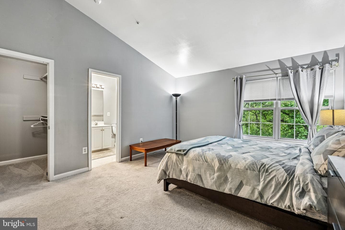 210 Twelve Oaks Drive photo 17