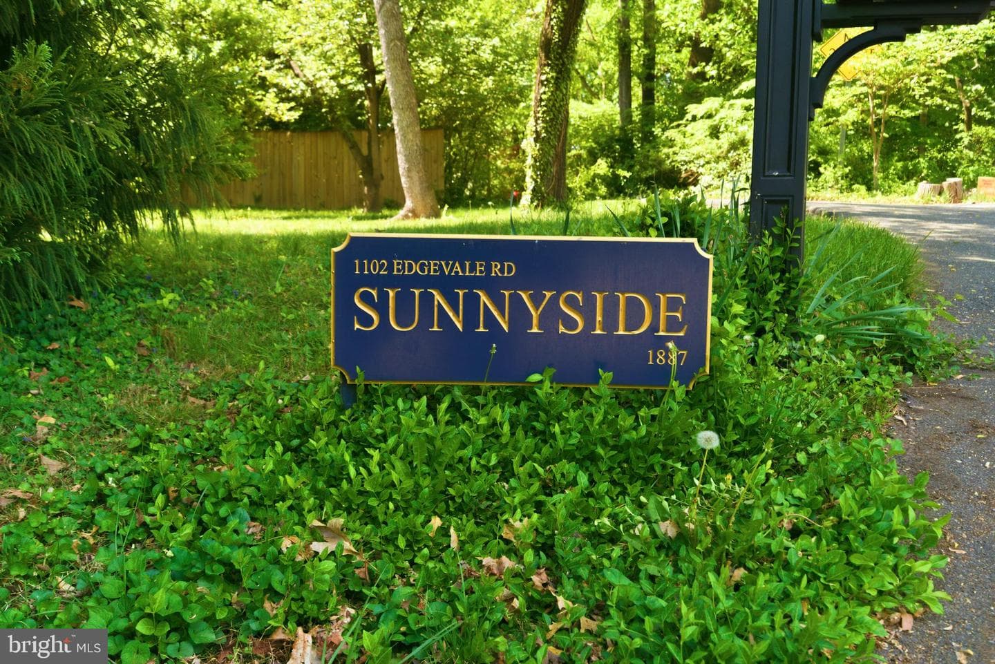 1102 Edgevale Road photo 73