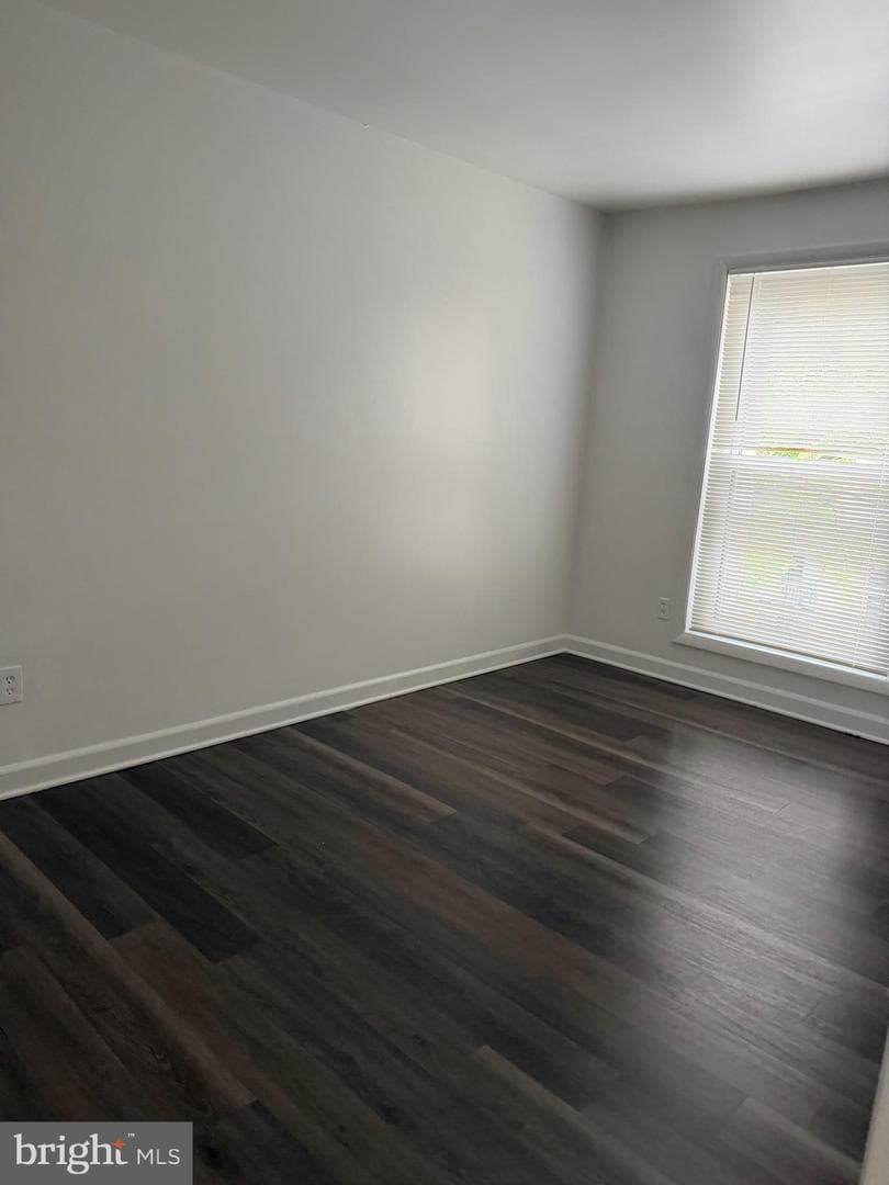11923 Parklawn Drive #304 photo 6