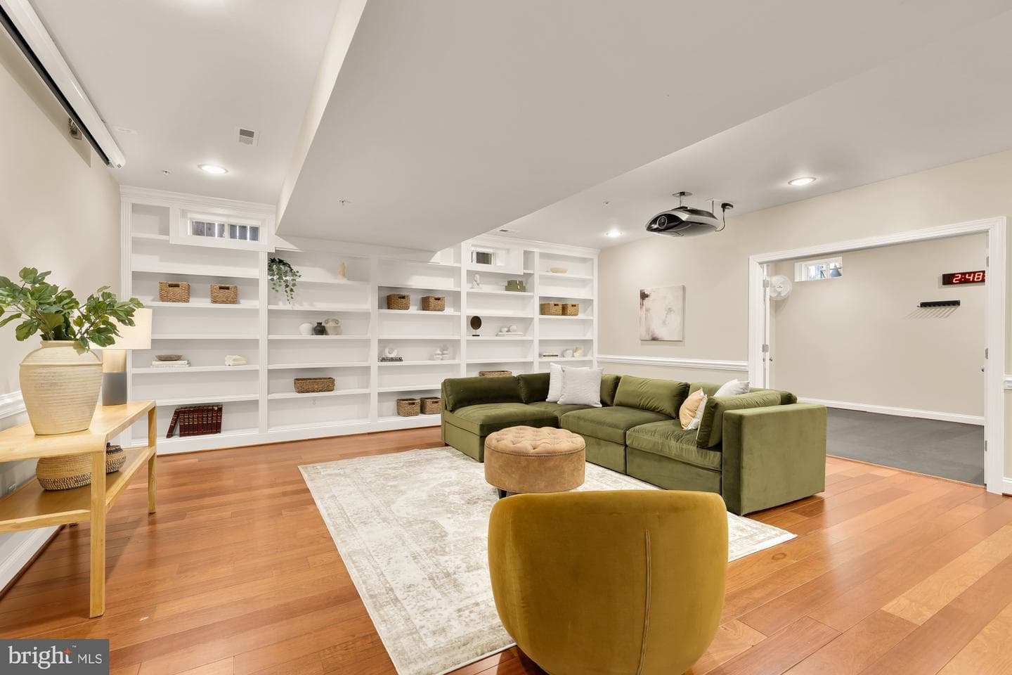 5501 Montgomery Street photo 25