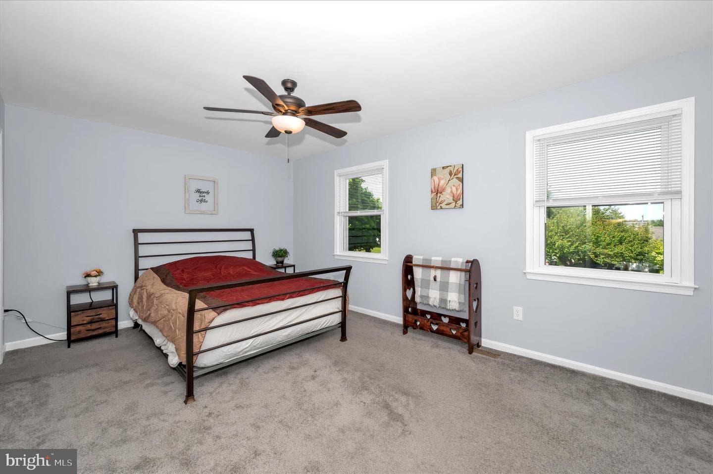 10120 Nightingale Street photo 23