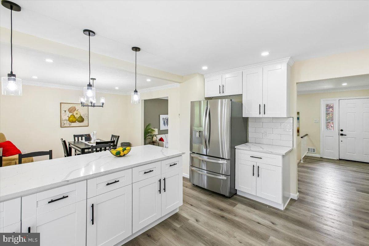 1705 Crestview photo 15