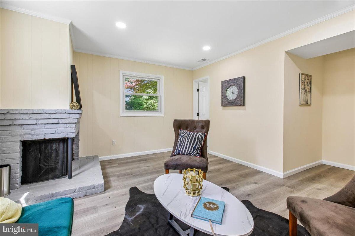 1705 Crestview photo 30