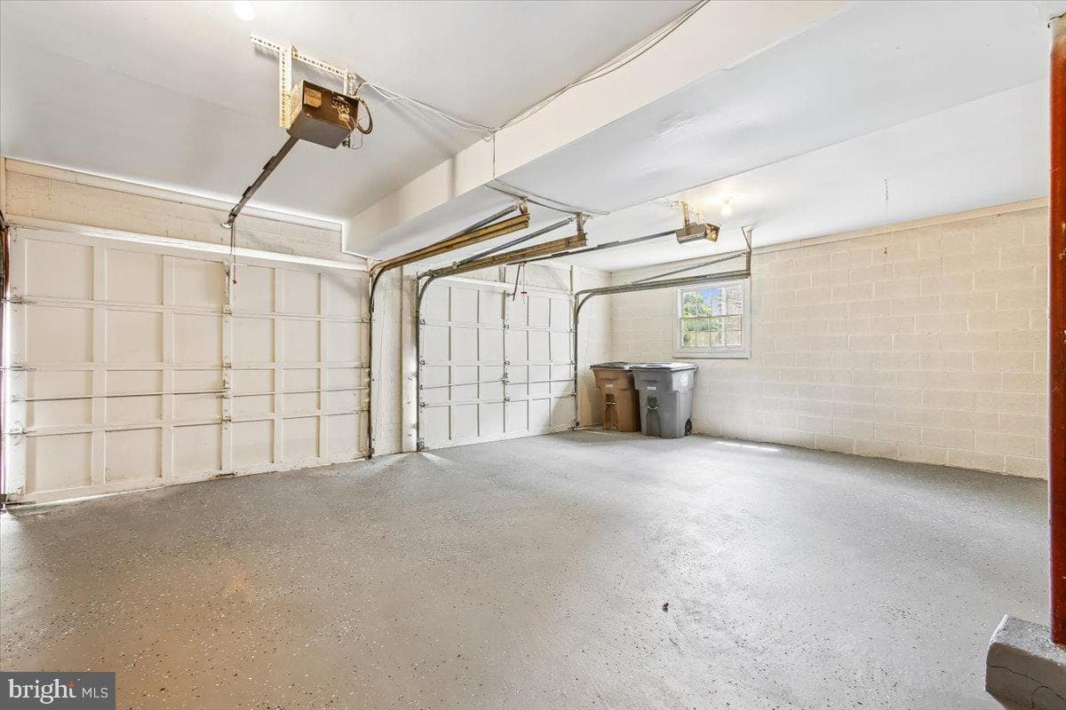 1705 Crestview photo 35