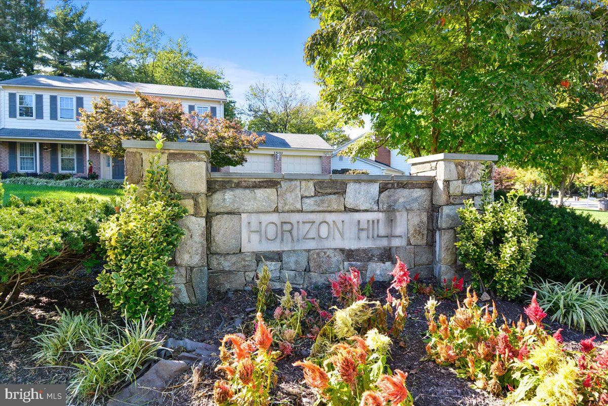 1705 Crestview photo 45