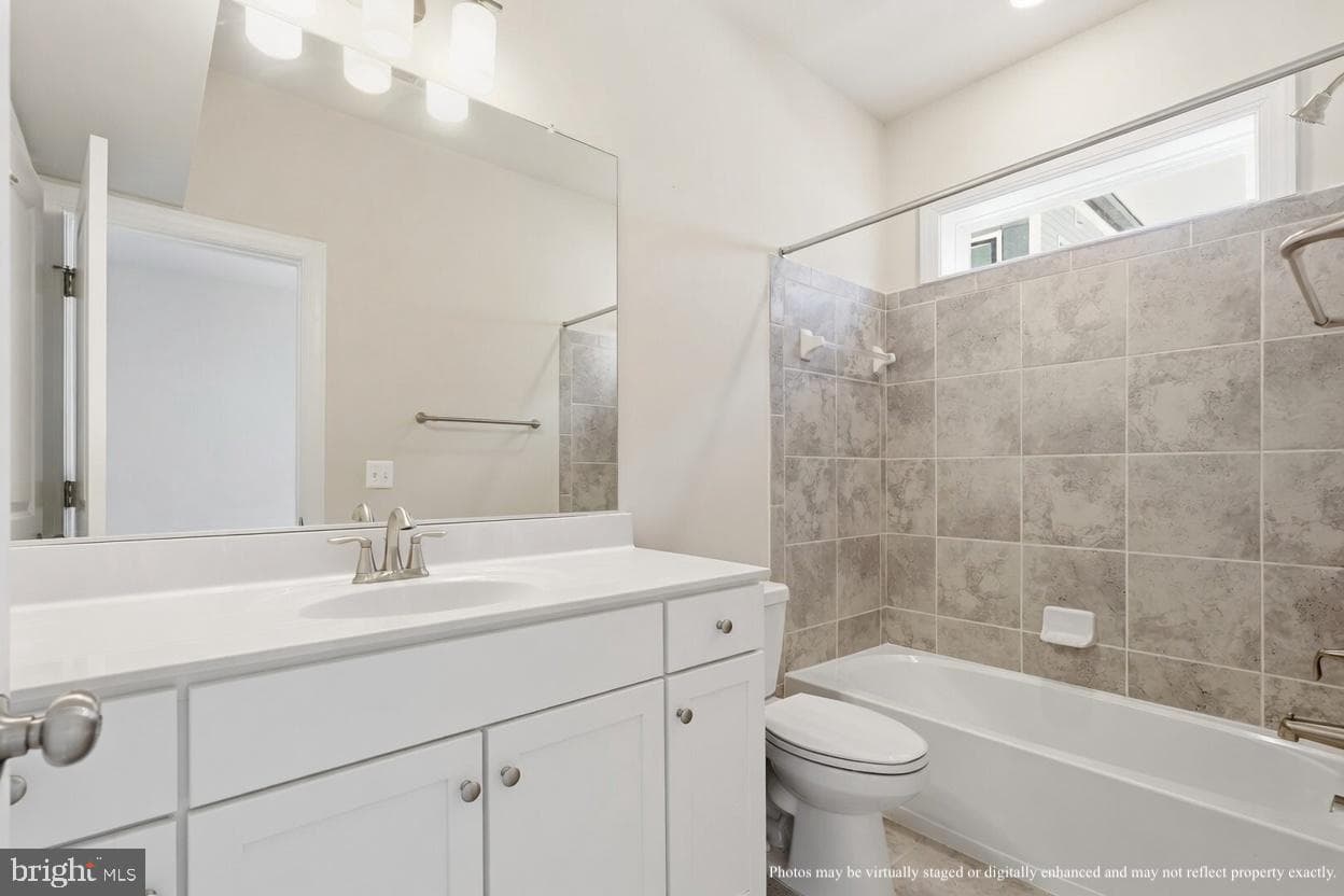 8163 Tompkins Street photo 10