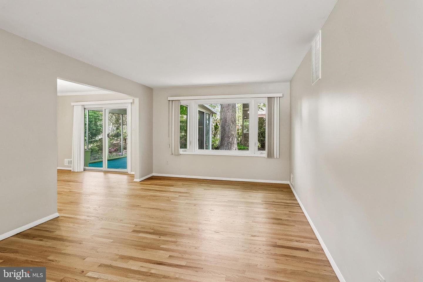 14403 Butternut Court photo 5