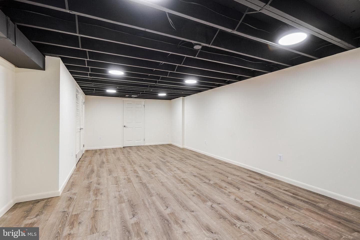 652 Kennebec Avenue #2 photo 25