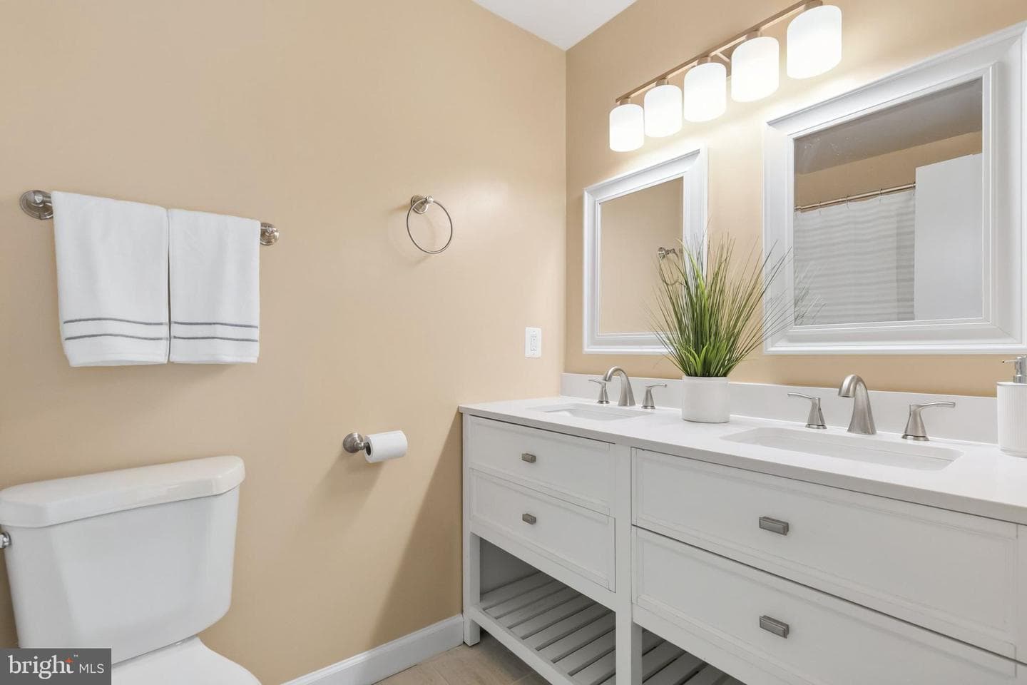 3810 Angelton Court photo 22