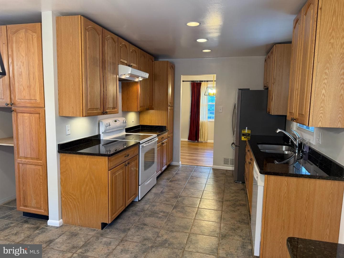 1009 Broadmore Cir photo 33