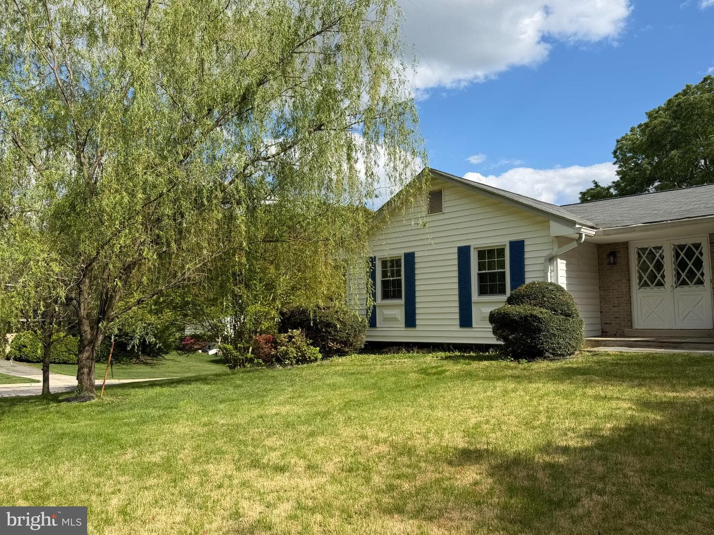 1009 Broadmore Cir photo 36