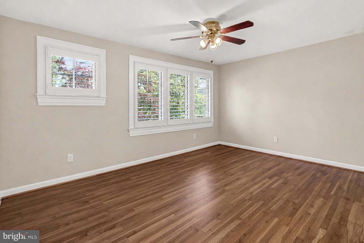 9715 De Paul Drive photo 54