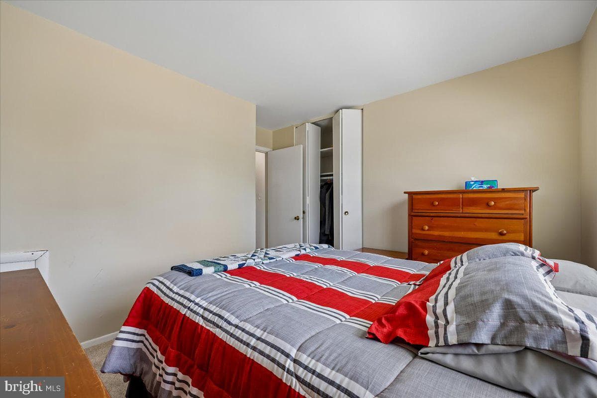 5001 Aspen Hill Rd photo 45