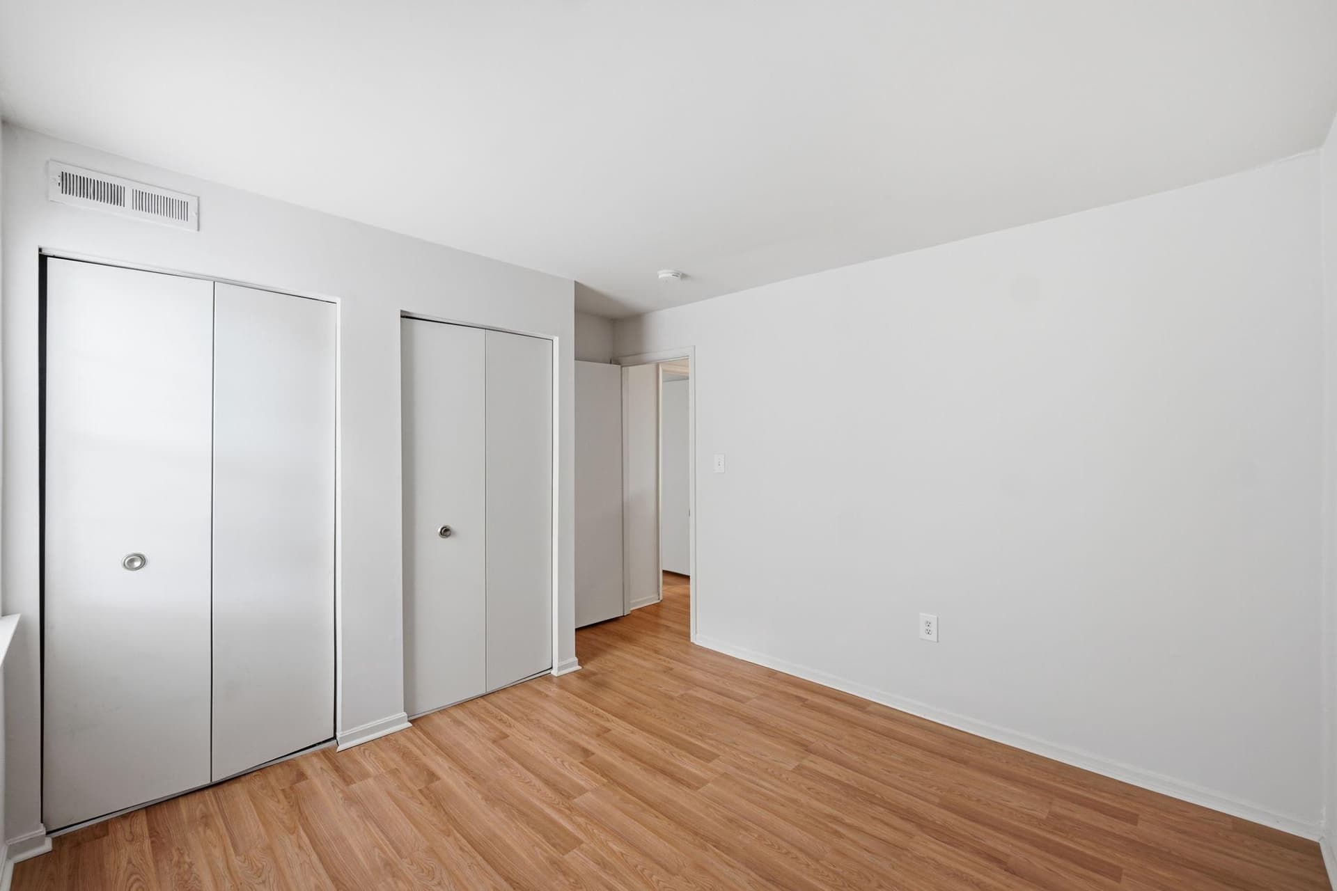 876 College Parkway #201 photo 25