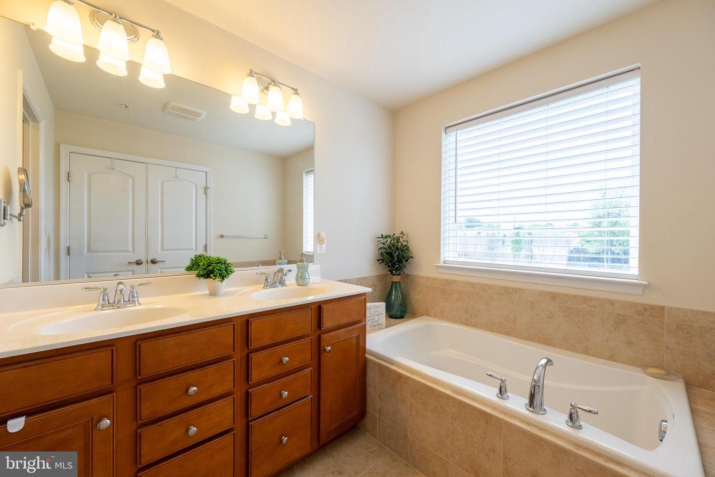 11814 Boland Manor Drive photo 23