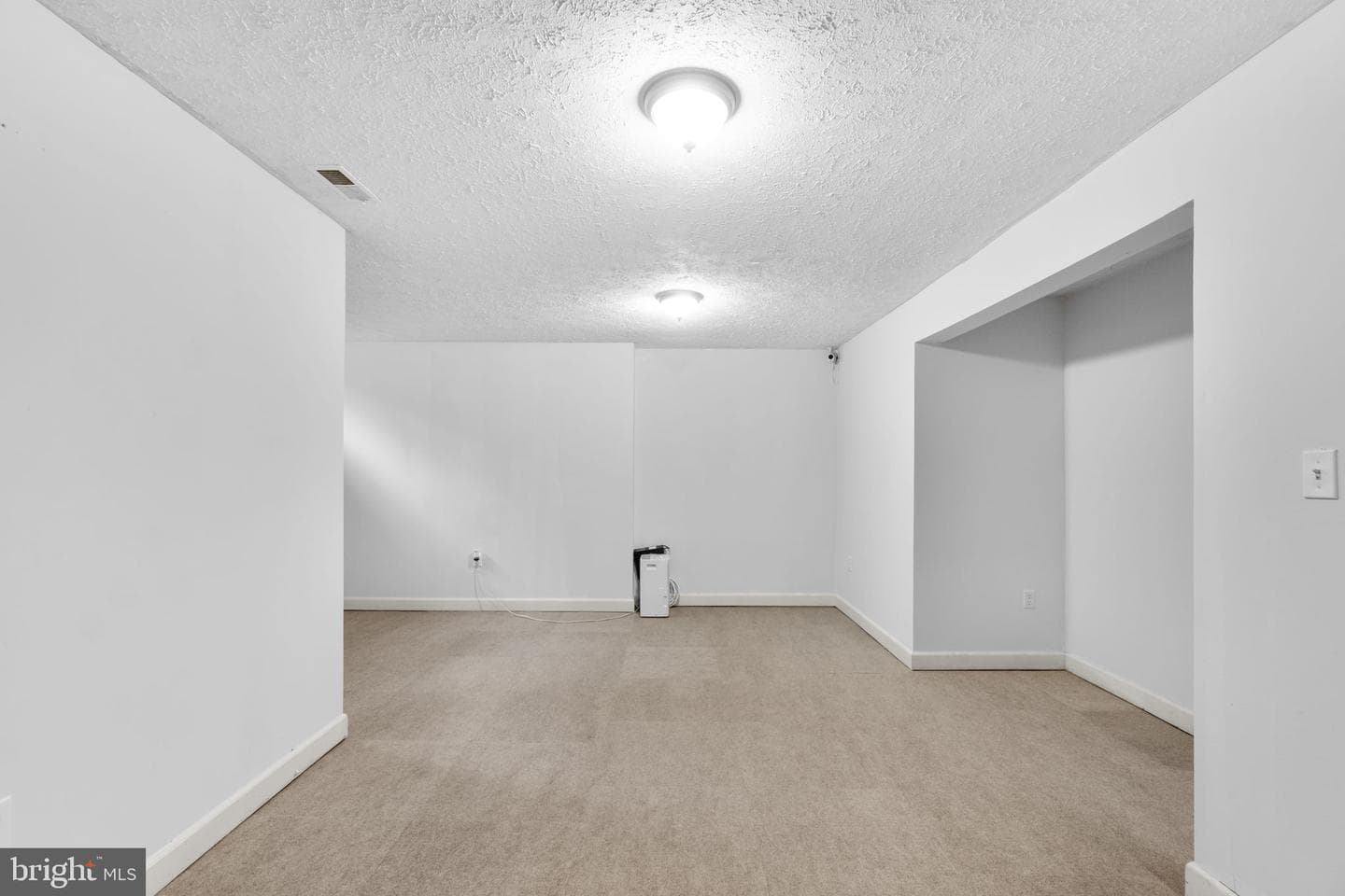 20323 Cedarhurst Way photo 25