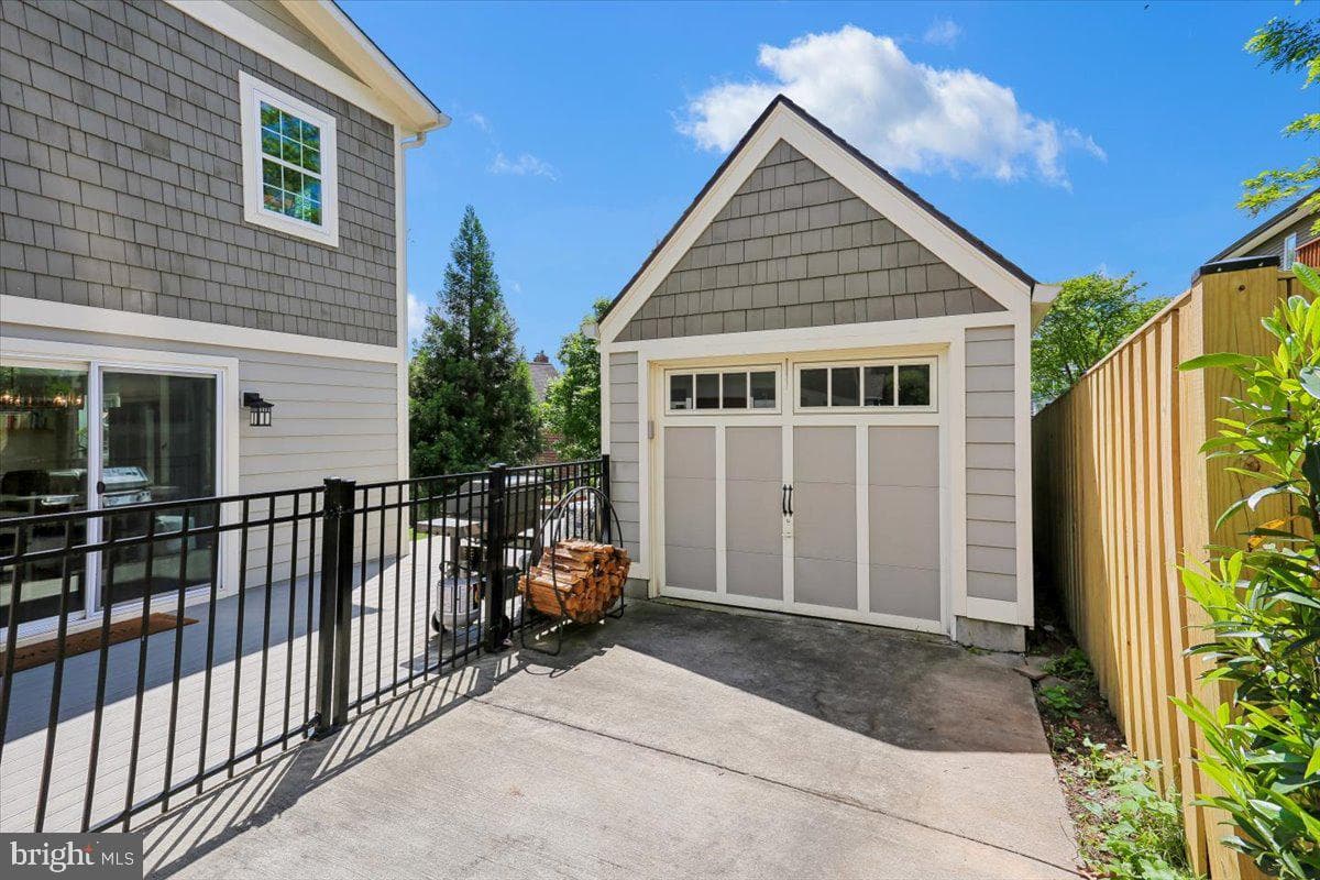 8812 2nd Avenue photo 48