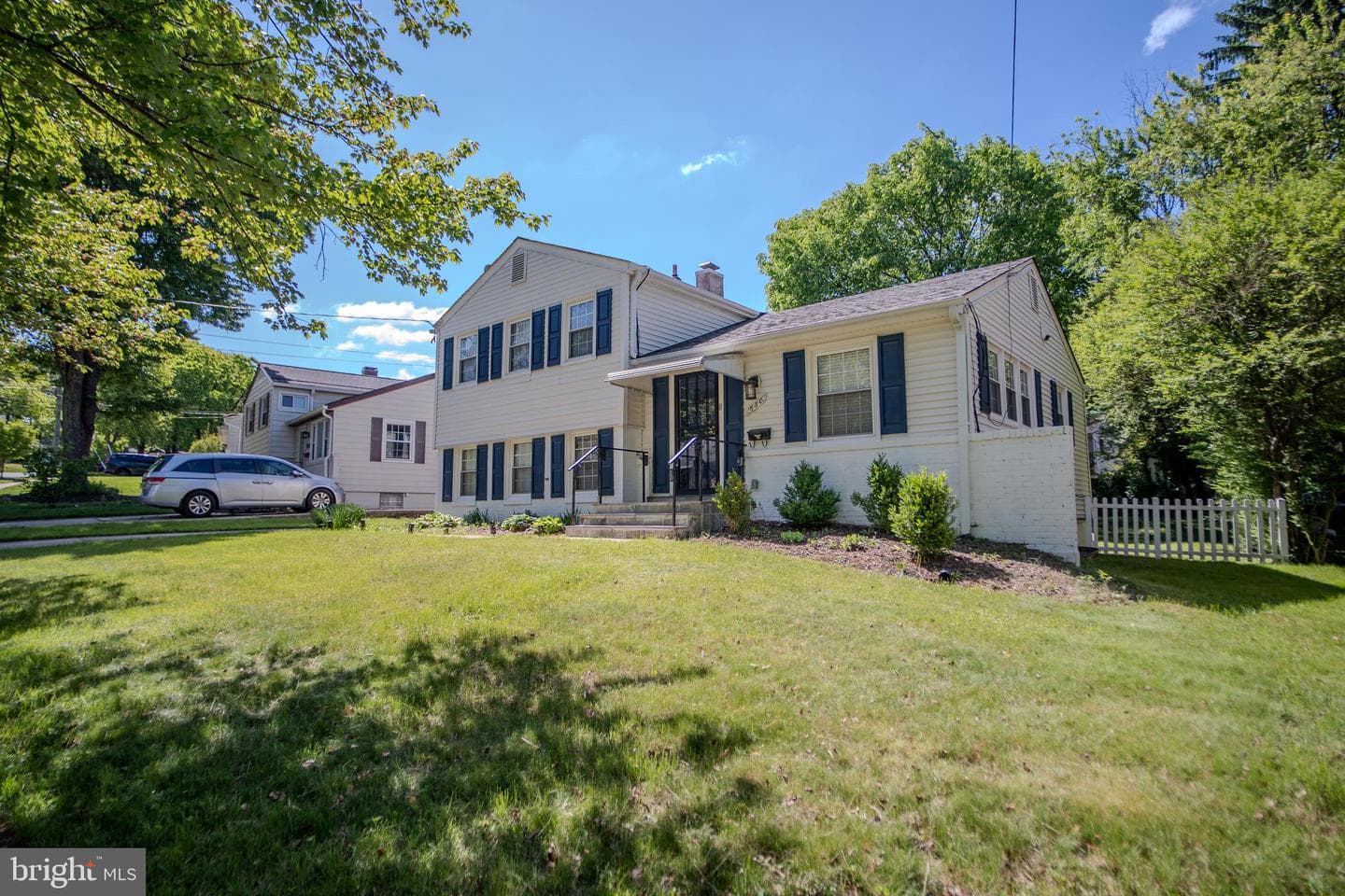 630 Edmonston Drive photo 4