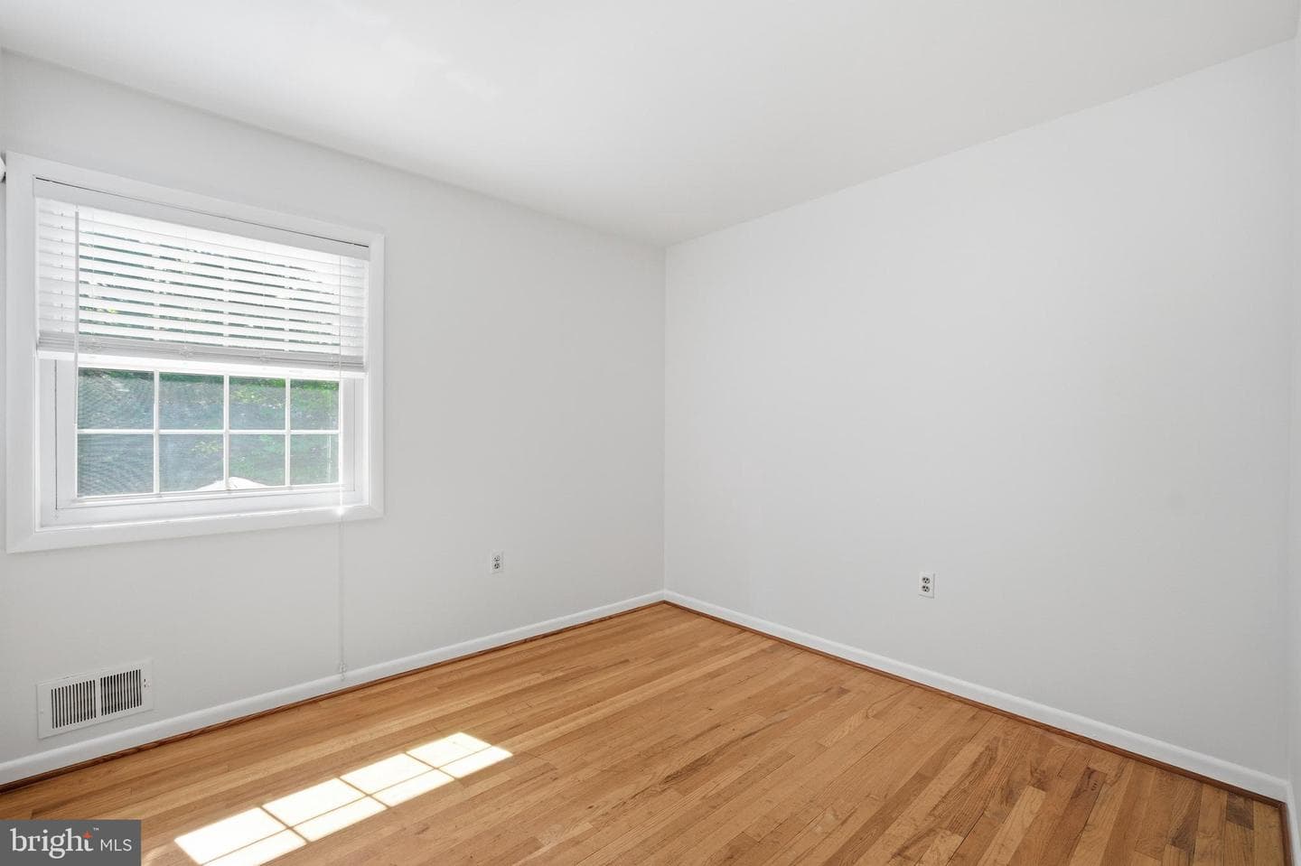 13907 Shippers Lane photo 28